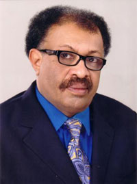 ◙ أمير تاج السر:  “سواكن الأولى” رواية فيها رصد للعادات والتقاليد