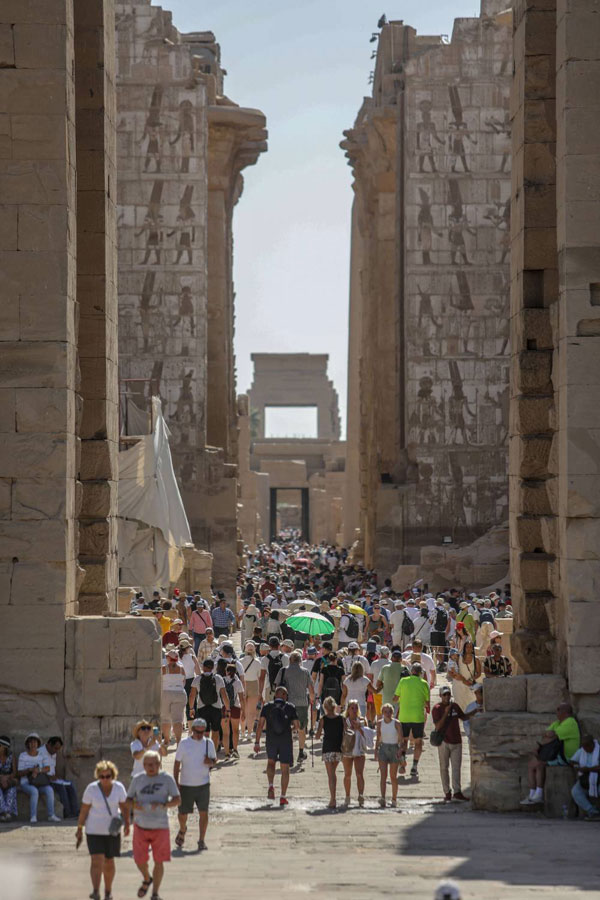 الكرنك لم يفقد أهميته في عصري الرومان واليونان