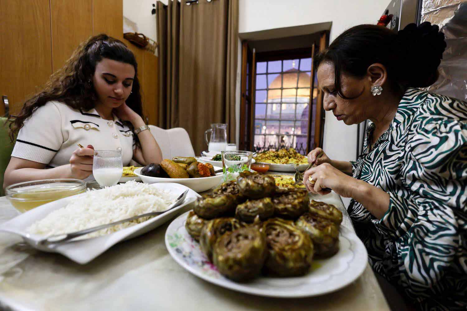 الأكل المضبوط بالوقت له فوائد صحية