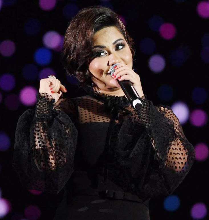 شيرين غنت من ألحان محمد رحيم واحدة من أجمل أغانيها، وهي «مشاعر»  التي تمت ترجمتها إلى أكثر من 30 لغة